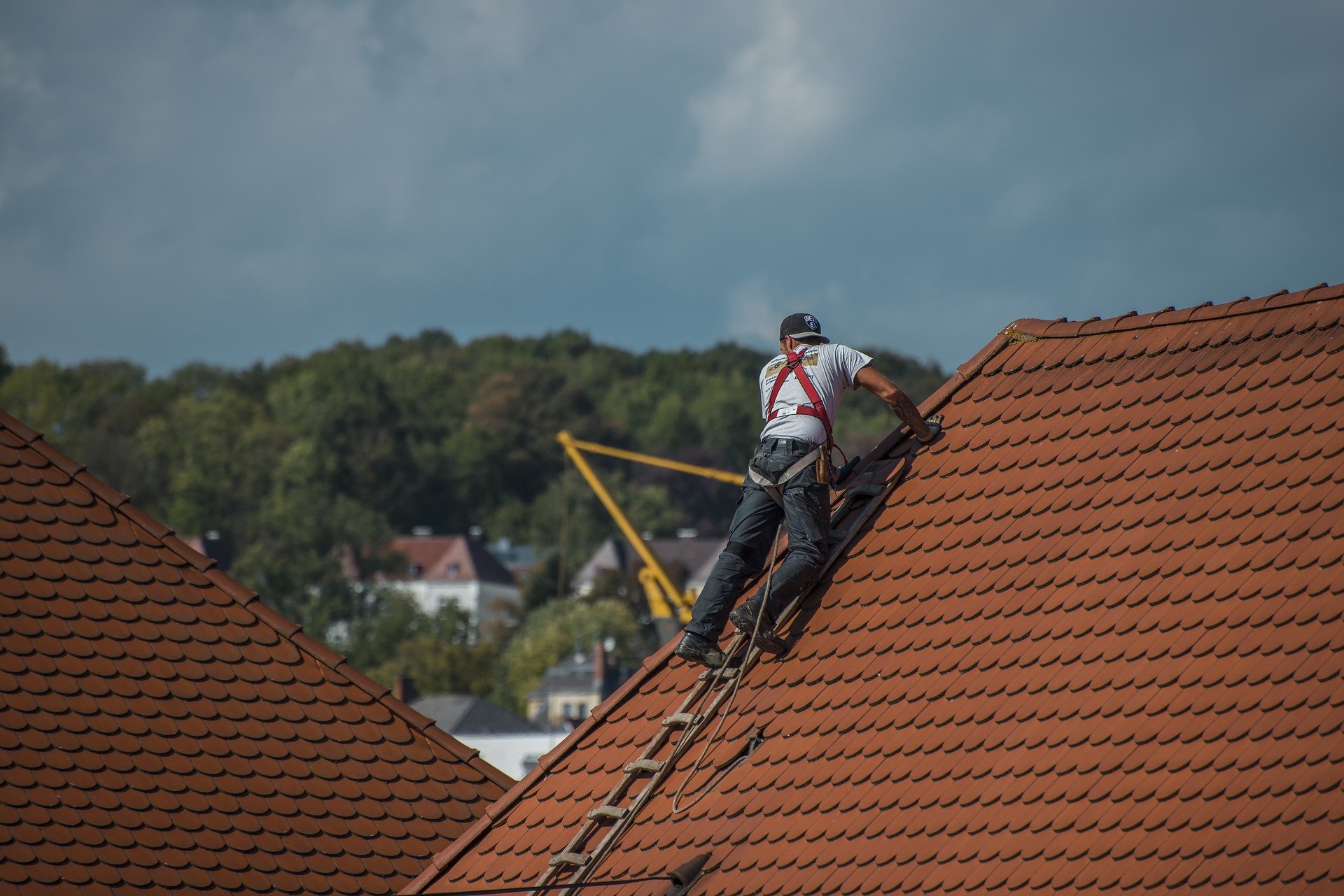 Are There Any Advantages Of Roofing Needs?